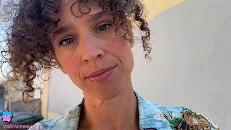 VibeWithMommy: Come Home and Fuck Your Stepmom!