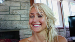 Injoy X: Sexy milfky s velkými prsy se dělají