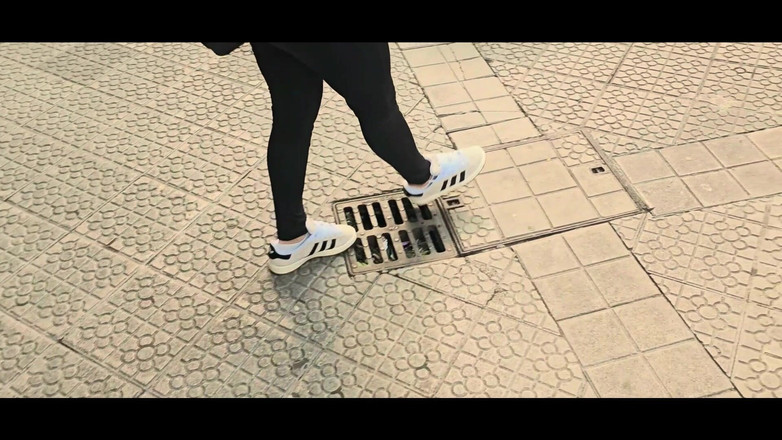 NubeBukkake: 스니커즈 핑거링 갱뱅, 애널