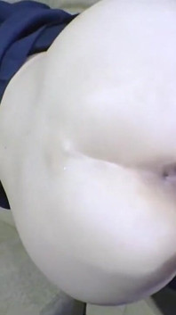 Schlanker spielerischer neuling kehrt im cosplay-Stil zurück und genießt einen mutigen und intensiven creampie-moment - Angle3