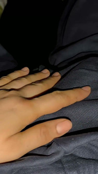 Memek berbulu tante seksi arab dengan pantat bahenol lagi asik dientot habis-habisan