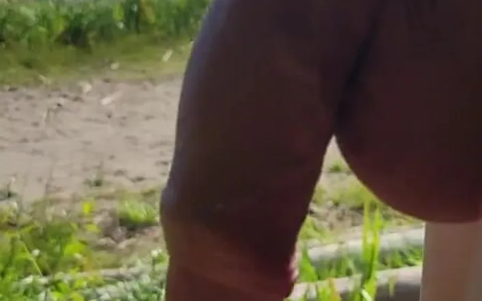 JohnholmesjuniorCA: Johnholmesjunior Flashing His Monster Cock at Very Busy Nude Beach...