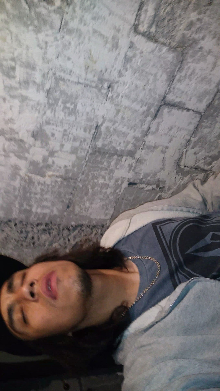 AlexAlejandro13: Ach alone, nahá vzrušující