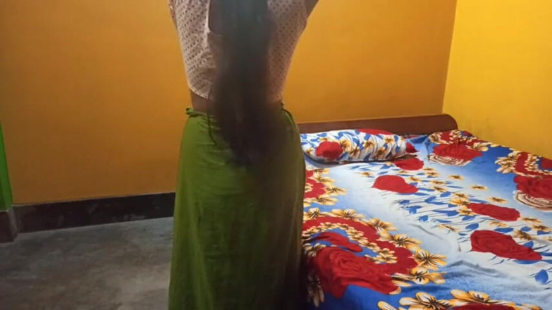 Namita: India culona folla duro y áspero al estilo perrito