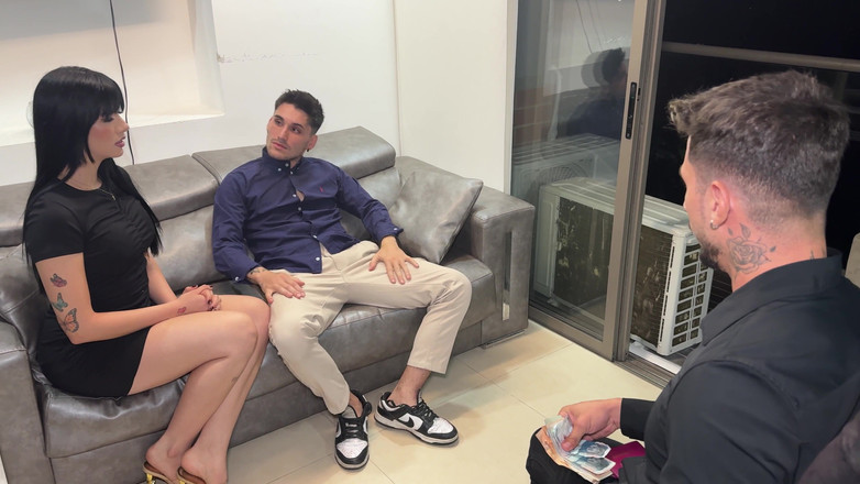 Papi Rodriguez: L’entretien d’embauche se termine par un trio avec le patron,...
