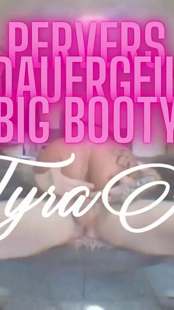 TYRARIDE: Tatuada tetona milf traga una gruesa carga matutina con ganas