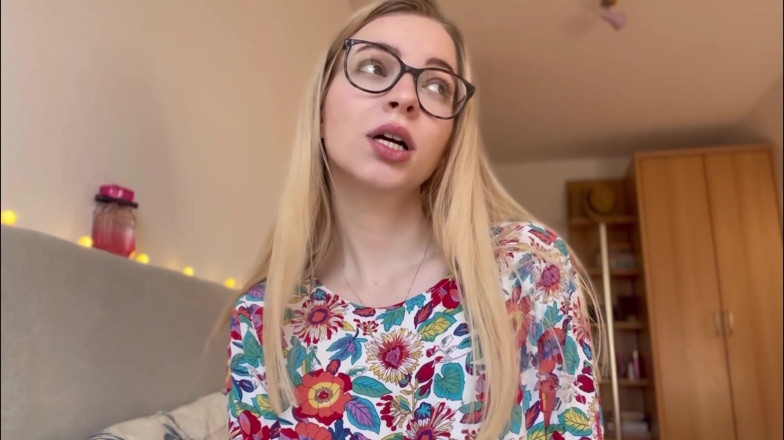 Goddess_Bella_Rae: 2 maneiras de reconhecer uma dominadora da vida real