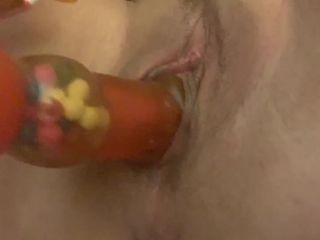Amys Playtime7: Konijnendildo helpt me klaarkomen