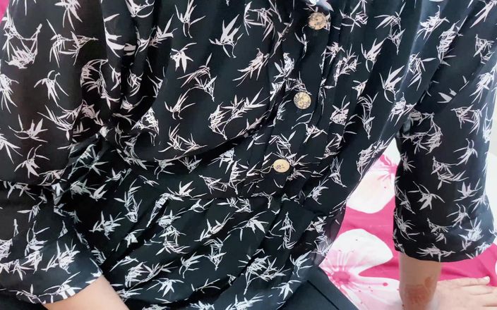 Bdsex24: Возбужденная сексуальная подруга Gril жестко трахается в комнате Алон ее паренька