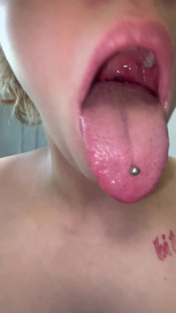 입 투어 메이크업 치아 혀 Uvula 편도선 검사