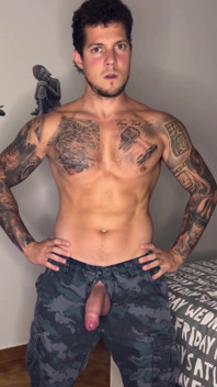 My Big Cock Cums in Military Outfit with No Touch