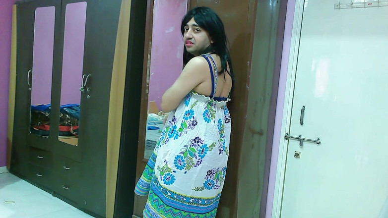 Cute & Nude Crossdresser: สาวข้ามเพศฟิมบอยหวานสุดน่ารัก ลูกอมอมควย ปัสสาวะ ดื่ม และอาบน้ำ