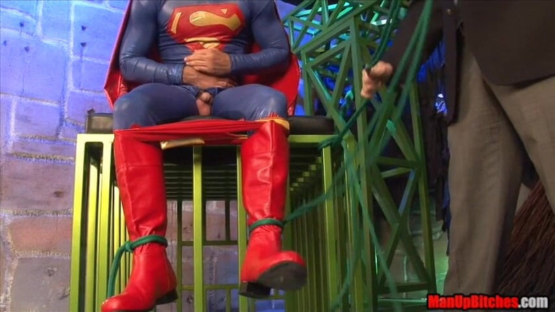 ManUpFilms: 俘虏超人