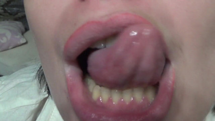 Goddess Misha Goldy: Gigante swalowing você com grande gole!