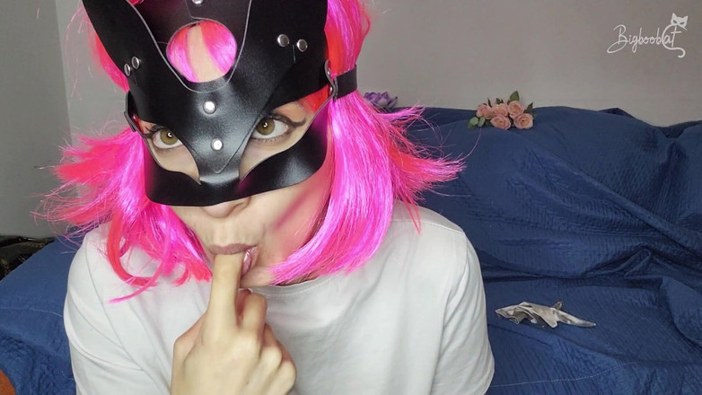 BigBoobCat: Le Mie Grandi Tette Naturali Stanno Aspettando Il Tuo Sguardo...