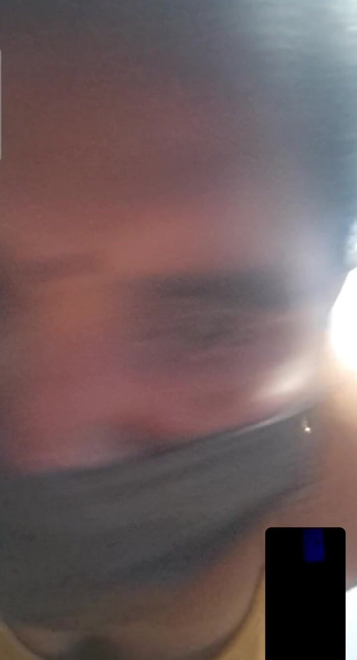 Jayaselvi: Тамільська тітонька насолоджувалася у відеодзвінку