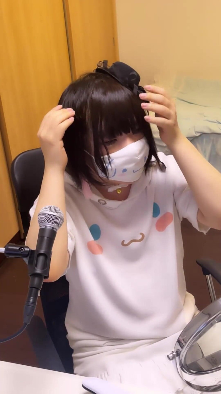 asamin: Video melancap dengan urut elektrik