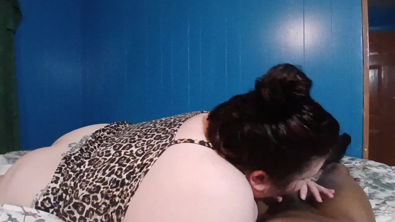 Sloppylynn: Kneblowanie na tego penisa BBC w dół włazu