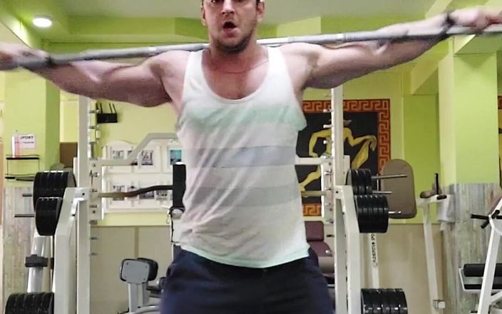Michael Ragnar: Flexion musculaire et éjaculation 91kg