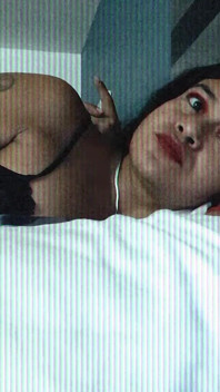Banging and Chatting with Viewers on a Live