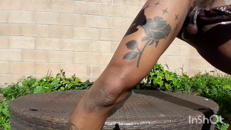 Batbunz: Watch My Hard Cumshot Ending