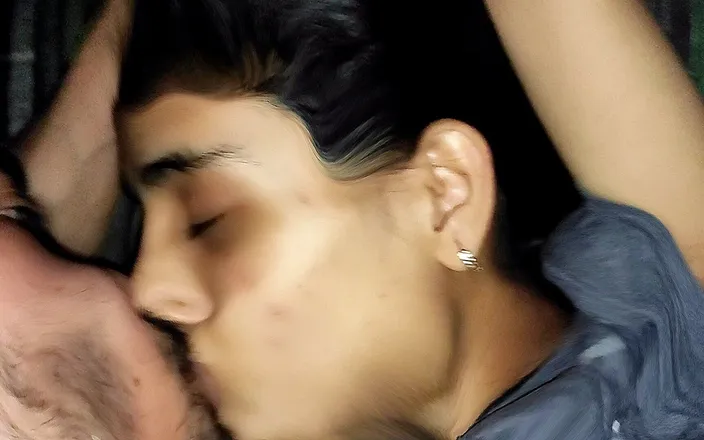 SonaRk73: Indian Bhabhi First Time Hard Anal Sex with Full Hindi...