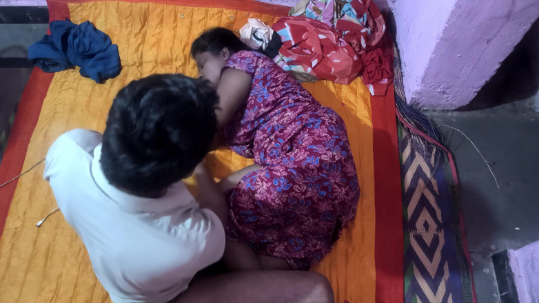 Amarjit kumar: Indian Virgin College Girls First Time Sex with Her Boyfriend...