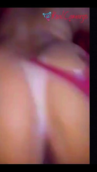 Ela colocou a calcinha de lado e me fodeu gostoso na frente de seu marido corno