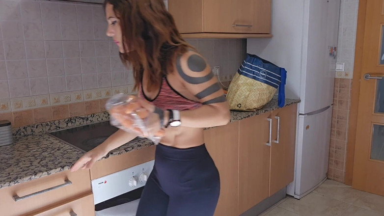 dafnedenoch: Mâncare Legume În Găurile Mele, Masturbare Anală Și Squirting