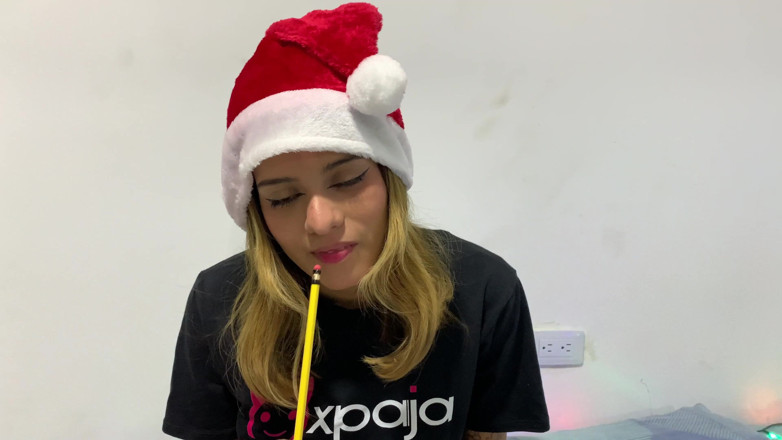 DereckandZoe: Meia-irmã dá presente de Natal e acaba fodendo