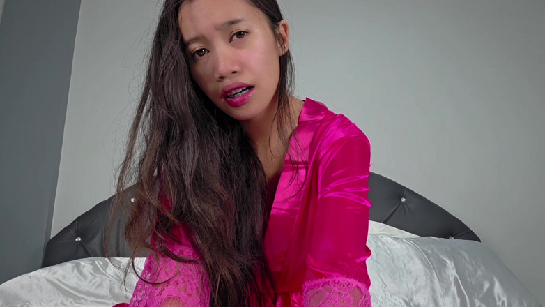 Creamberryfairy: Big White Cock Broke the Married Masseuse