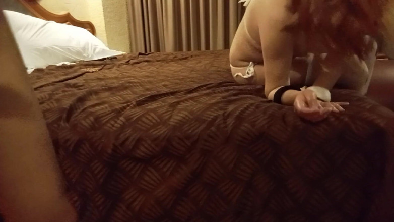 Crystal Phoenix: Due Sissy si divertono insieme