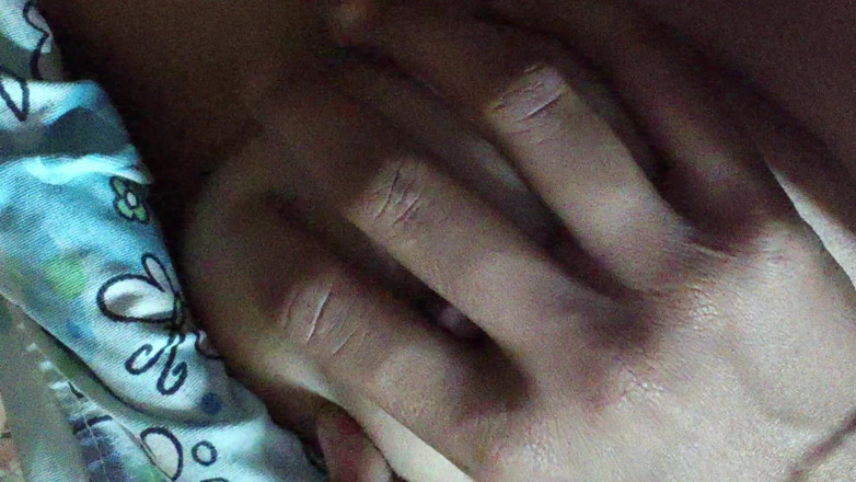 Moma: Fille desi, vidéo de romance privée