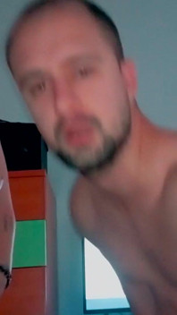 Nemůžeš hrát hru Team Fortress 2, která chce šukat!