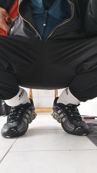 To Get Horny in the Wc, Dirty, Smelly, Wett. Dj -bro