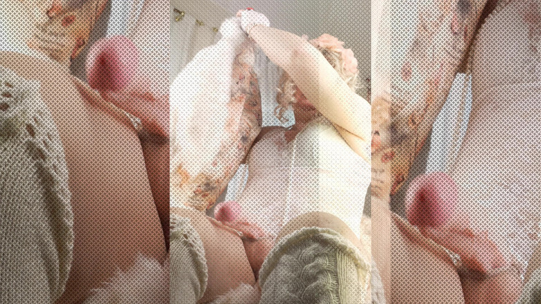 Trans fur bitch: Transfurlady di foxfur crot di stoking nilonnya