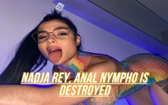 Анальна німфоманка Nadja Lapiedra