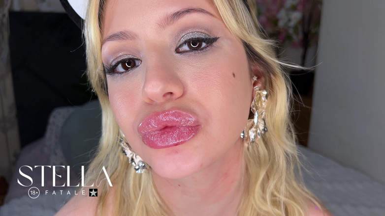 Stellafatale: Perfekte Lippen bekommen Hochglanz - Lippenfetisch-nahaufnahmen