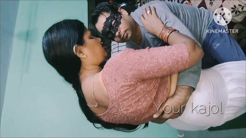 Lustykajolbhabhi: 시아버지는 그의 관능적인 며느리 1부에 미친다