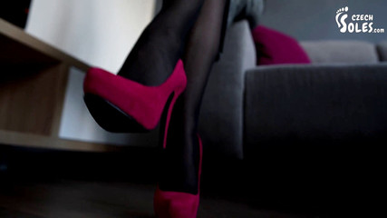 Czech Soles - foot fetish content: Učitelky páchnoucí silonky