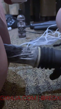 Cum Make a Milkshake