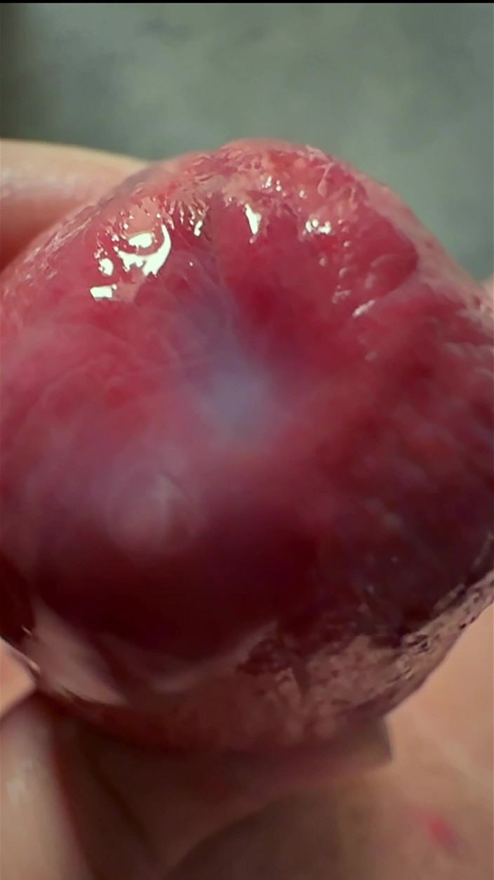 NakedFoxx: Makro Boşalma Çekimi. Ultra yakın çekim boşalma