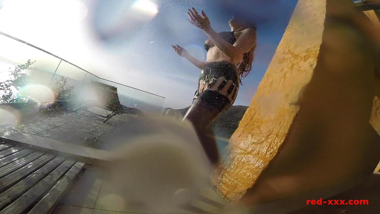 RedXXX: Rouge chaud ... Douche froide