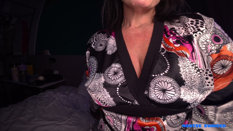 Montse Swinger: POV with British Guy, Shaking My Huge Booty Full on...