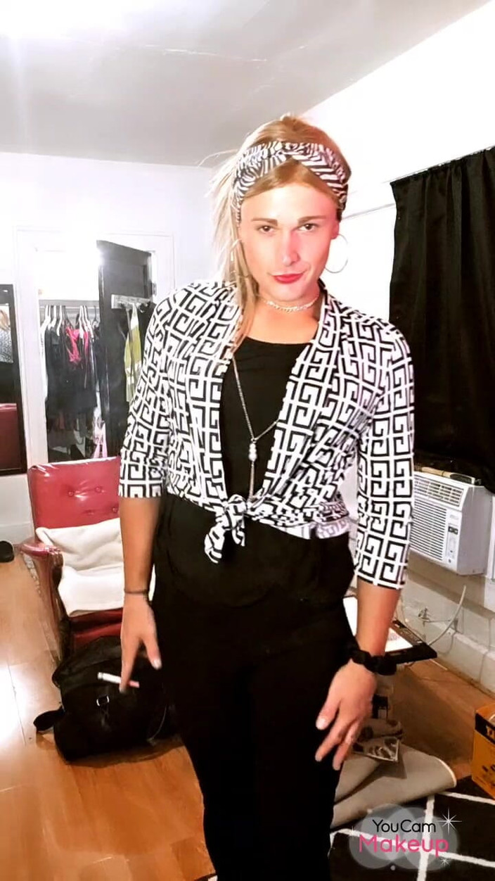 Darkfetish2k: Super curvă gospodină plecată