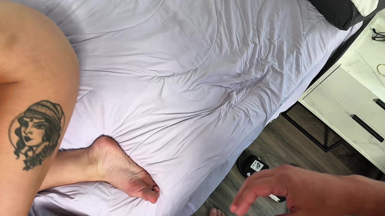 Teddy Tarantino: Tvůj přítel se to nedozví - sarah Harlow a Teddy Tarantino