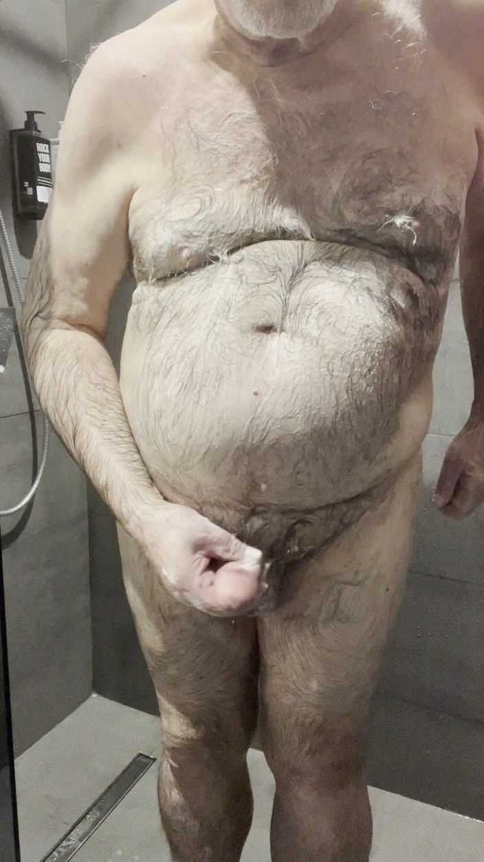 Coach Karl dude lodge: Hora de la ducha de San Valentín 2026 4