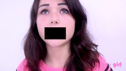 L.A. New Girl: Amatoriale piccola ragazza succhia e scopa un grosso cazzo al...