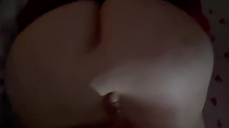 DivoLatino: Accarezzando il mio amante