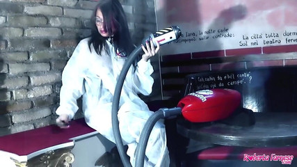 Topaweb: The Cockbuster